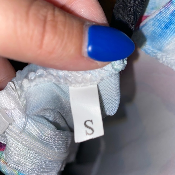 Floral dress - Picture 2 of 2